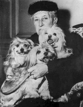 Madame Bennert with three Löwchens
